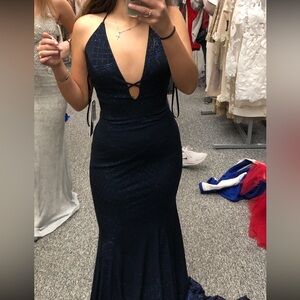 Jovanni, formal/prom dress, Size 6, tie back, dark blue and glittery